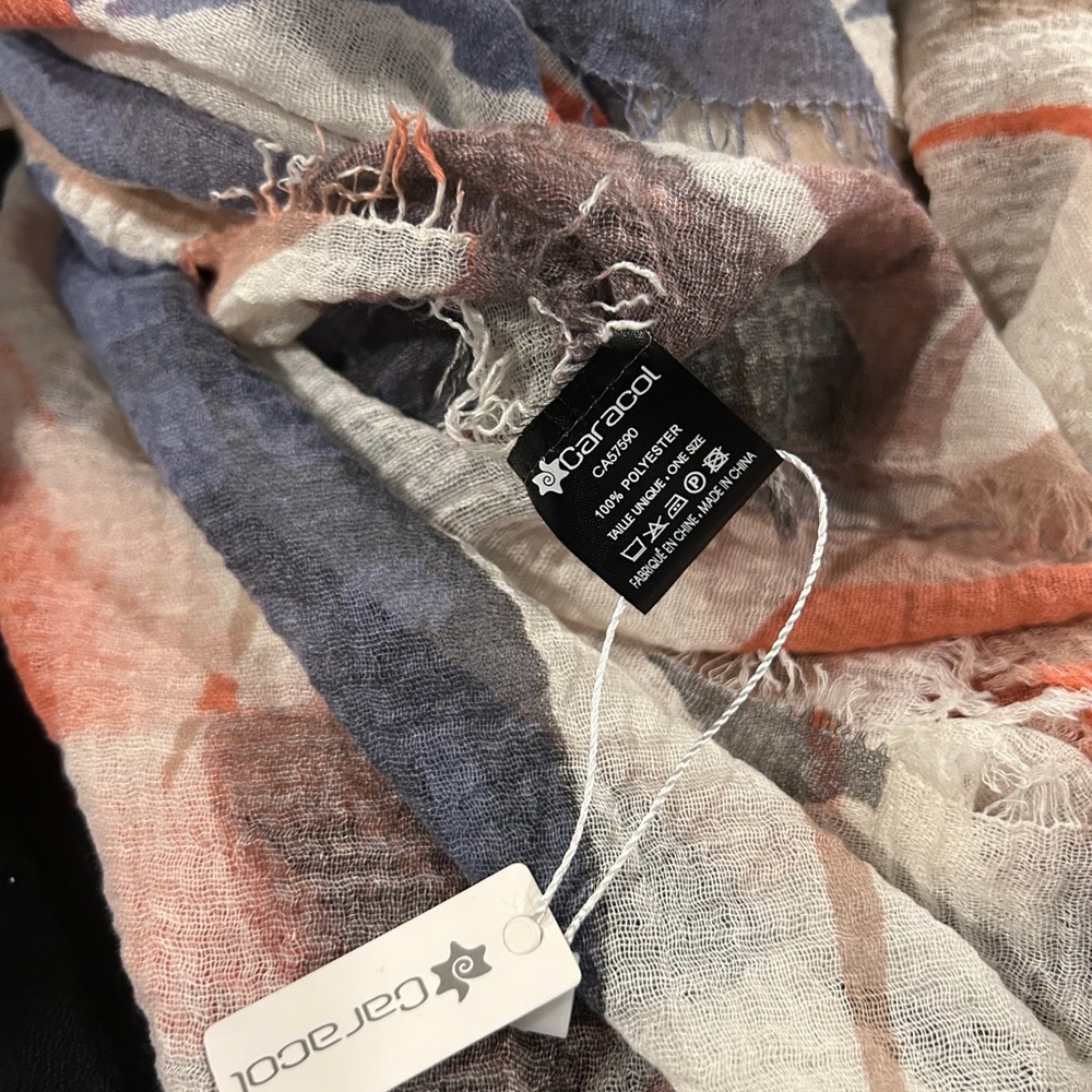 Caracol Colorful Abstract Scarf 100%polyester - Picture 12 of 13